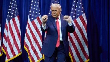 Trump solicita un presupuesto militar de 1,5 billones de dólares para su 'Ejército soñado'