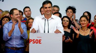 El PSOE resiste el asalto de Podemos