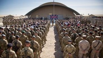 Reino Unido implementa estrategia «20-40-40» para fortalecer su Ejército