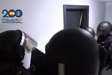 Policía Nacional rescata a 23 víctimas de explotación laboral en manicurerías