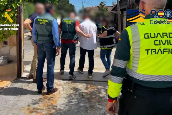 Desmantelan red de robo de vehículos en España: 134 autos recuperados