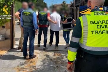 Desmantelan red de robo de vehículos en España: 134 autos recuperados