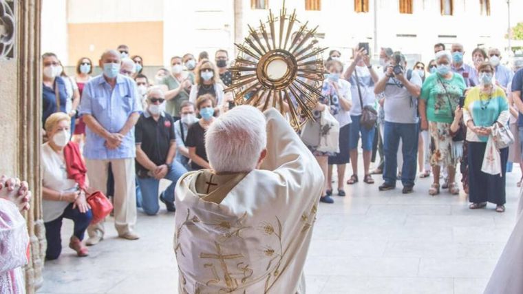 La vacuna contra el Covid-19 es 'obra del diablo' porque se hace con 'células de fetos abortados'