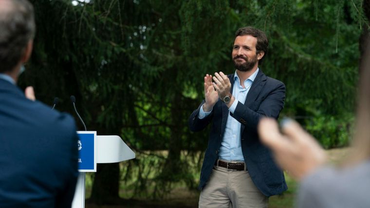 Casado quiere 'saber la verdad' sobre el número de víctimas del Covid-19: 'Me duele el descuido de España'