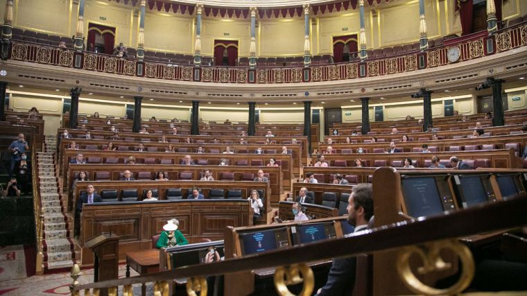 Solo Vox critica abiertamente la 'nueva normalidad' del Gobierno que sí ha convencido a PP y Ciudadanos