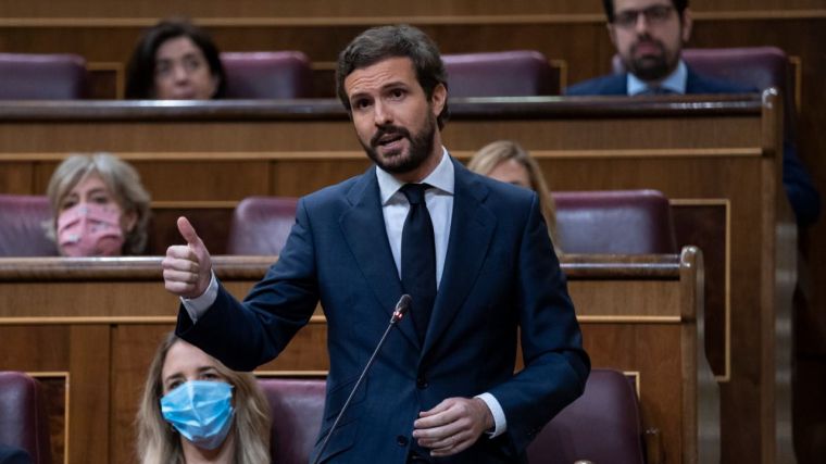 Casado clama contra 'el triunfalismo del Gobierno' tras subir el paro en junio 'por primera vez desde 2008'