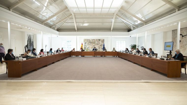 El Gobierno se salta su rueda de prensa habitual tras un Consejo de Ministros utópico al que no ha habido posibilidad de réplica