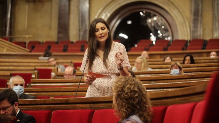 Lorena Roldán se erige como azote del separatismo catalán en cada intervención