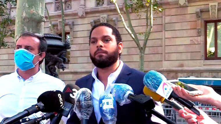 Vox vuelve a sentar en el banquillo a los separatistas tras 