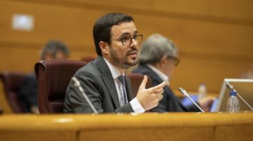 Garzón tacha de "anomalía democrática" la "impunidad" de la que gozan los miembros de la Casa Real