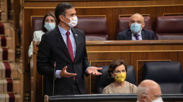 Sánchez a Casado: "Me gustaría creer que de verdad va a poner fin a 30 años del PP incumpliendo leyes"