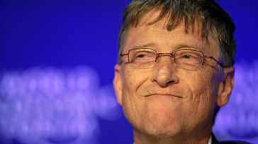 Bill Gates y cómo los códigos fuente de sus sistemas operativos alimentan las teorías de la conspiración