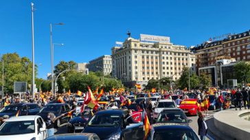Decenas de miles de españoles se echan a las calles para protestar contra el Gobierno de Sánchez e Iglesias