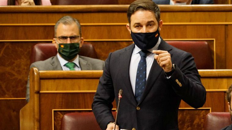 Abascal pide sin miramientos a Sánchez que dimita: 'No respeta ni a los jueces, ni a sus electores ni a usted mismo'