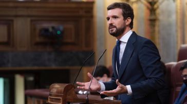 Casado a Sánchez: "Escuche más a González y obedezca menos a Iglesias"