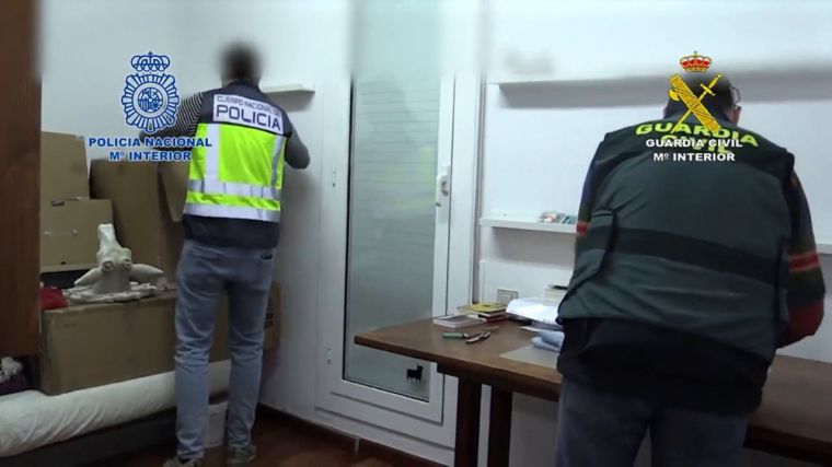 Así han liberado a cinco mujeres explotadas la Policía Nacional y la Guardia Civil [Vídeo]