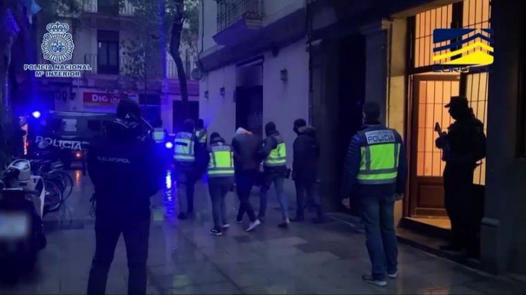 Detenido un retornado de DAESH en Barcelona que habría combatido en la zona de conflicto sirio-iraquí