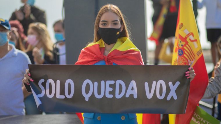 Abascal: 'El Gobierno de Sánchez se ha caracterizado por apoyarse por el comunismo totalitario'