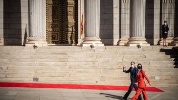 Ciudadanos carga contra el bipartidismo: 