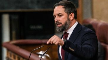 Abascal: 'Hay que convocar elecciones en Castilla y León, Murcia y Andalucía'