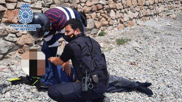 La Policía salva a un joven inmigrante marroquí que intentaba quitarse la vida en Ceuta