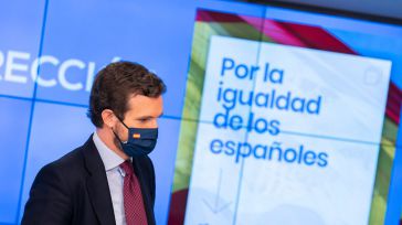 Casado a Sánchez: "España debe despertar y ya lo está haciendo"