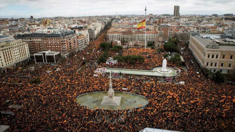 Abascal: 'Volvemos a Colón sin miedo y sin vergüenza'