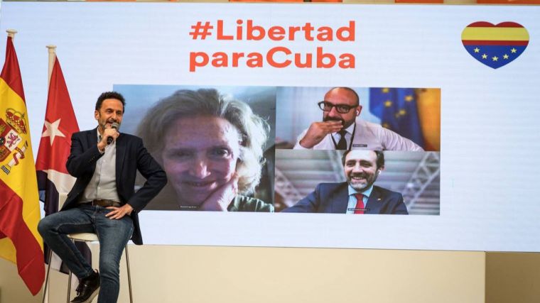 Bal atiza al ministro de Exteriores: 'No se puede defender la libertad con palabras timoratas'