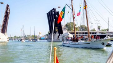 La Armada Española hace entrega del Trofeo “Juan Sebastián de Elcano”