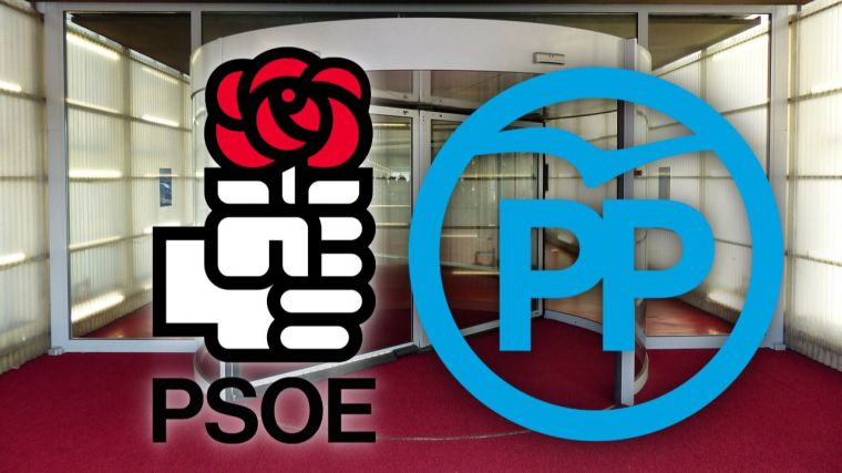 Puertas giratorias: El lucrativo negocio de la política del que PP y PSOE no se avergüenzan
