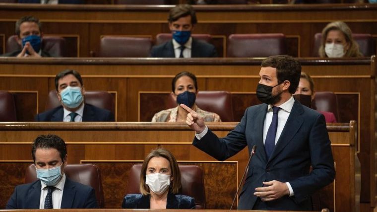 Casado pone contra las cuerdas a Sánchez: '¿Es usted la X del 'Caso Ghali'? ¿Ordenó falsear las previsiones del INE?'