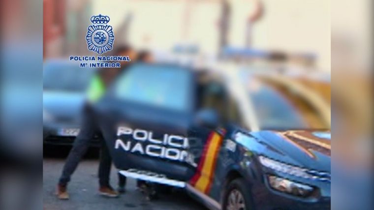 Policía Nacional: Detenidos por prostituir a mujeres en Ávila y Toledo captadas a través de una red de cibertrata