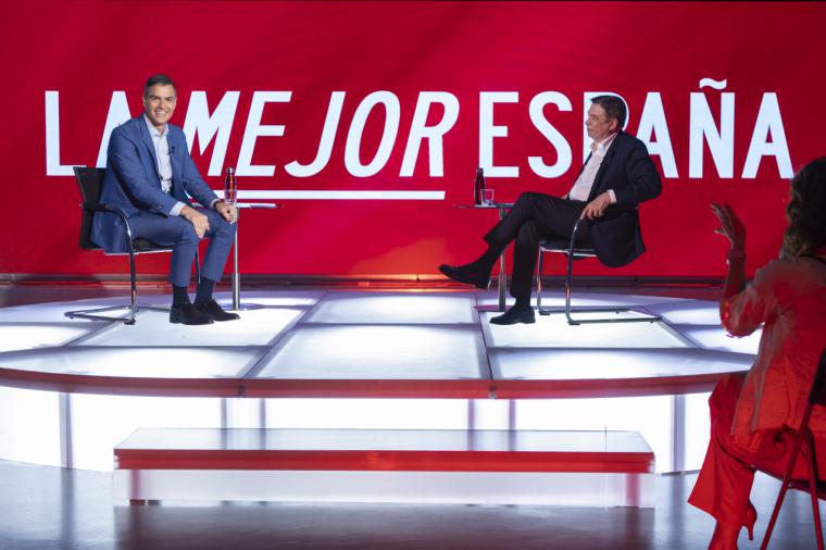 ¿Por qué se resiste Feijóo a aceptar los debates de los medios pese a que Sánchez está dispuesto?