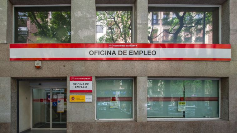 ¿Hacia la recuperación?: Enero nos deja 17.000 parados más y la destrucción de casi 198.000 empleos