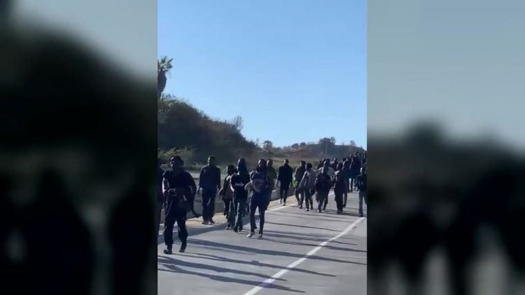 Asalto masivo en Melilla: 'Hay que acabar con la invasión migratoria'