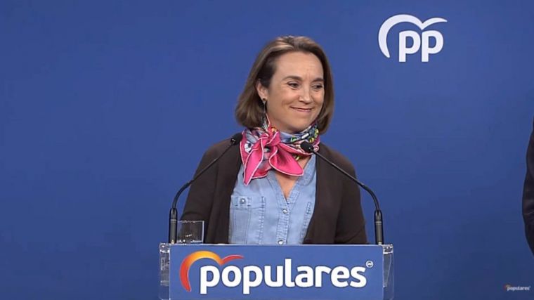 El PP denuncia el 'postureo' de Podemos con el 'No a la guerra' contra Putin