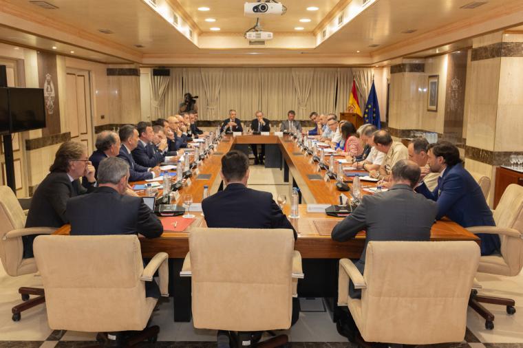 España reafirma su apoyo a la industria militar