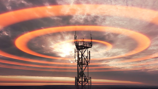 FCC Proposes Reducing Environmental Reviews for 5G Amid Health Concerns