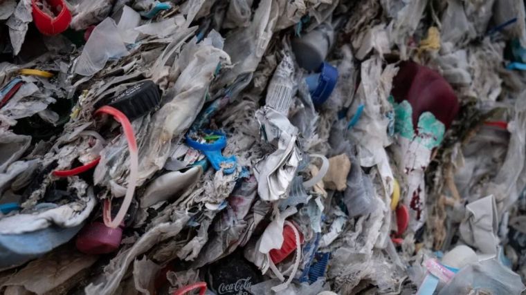 No tan ecológicos: Bruselas quiere cortar las alas a España en su lucha contra los plásticos de un solo uso