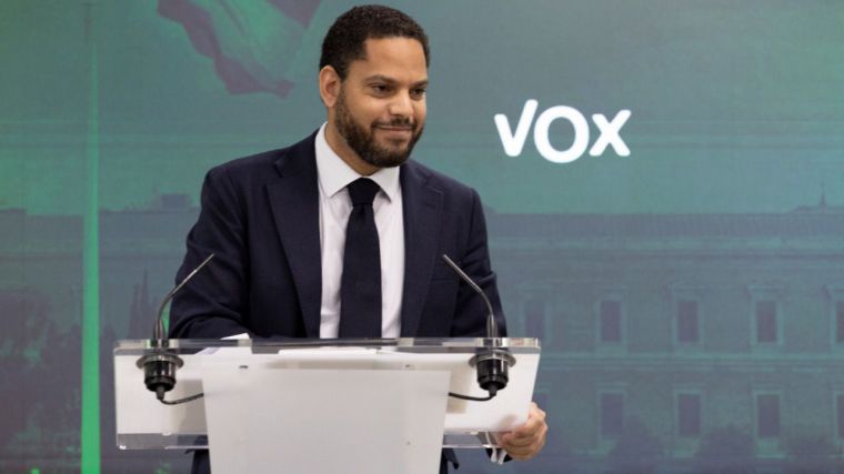 VOX y PP también discuten en Castilla y León tras sus múltiples rifirrafes en Madrid