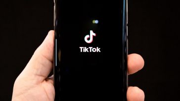 En directo en TikTok: Condenado a un año de prisión por abofetear a su mujer