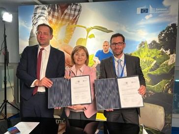 La BEI y BPCE firman un acuerdo para financiar 200 millones de euros en el sector agrícola francés