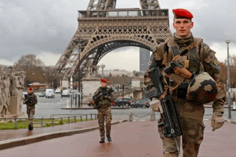 El 80% de las mujeres francesas pide la intervención militar ante el aumento del crimen por inmigrantes