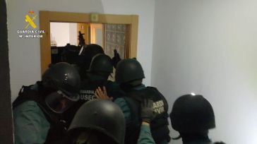 Guardia Civil: Detenidos por robar vehículos de alta gama por encargo