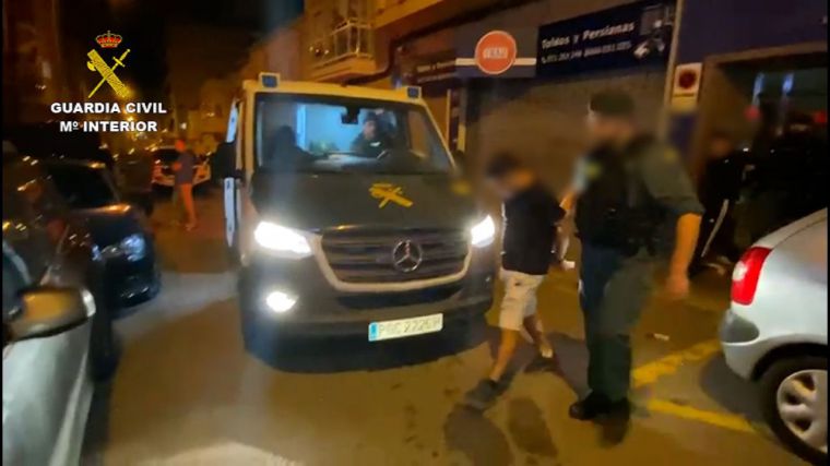 Guardia Civil: Desarticulada una banda de 'lanzas chilenos' en Mallorca