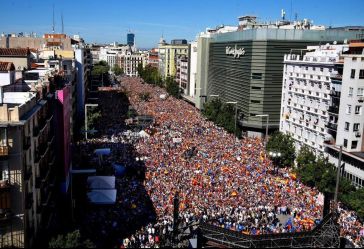 Almeida pone en valor la "asistencia multitudinaria" al acto contra la "infamia" de Sánchez