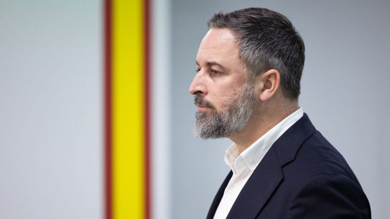 Abascal se querella contra Sánchez y advierte: «No vamos a parar»