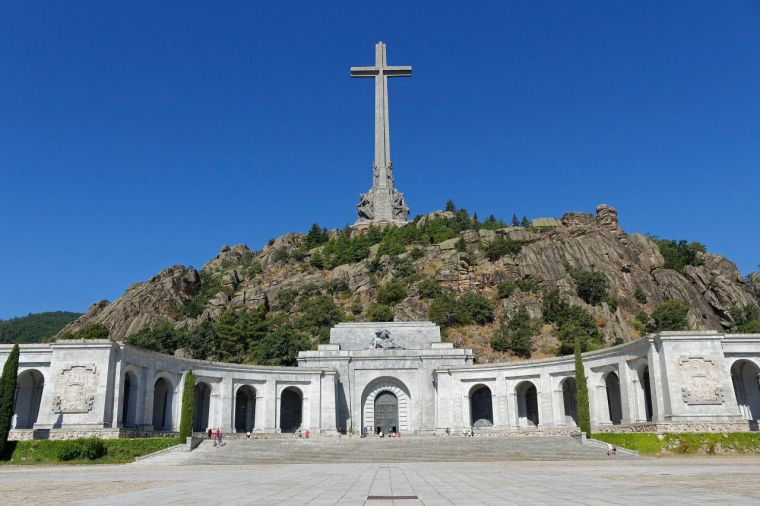 La Audiencia Nacional deja sin efecto la suspensión de las exhumaciones en Cuelgamuros