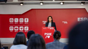 El PSOE se pica por la 'masiva' convocatoria del PP: 'España no necesita libertadores de domingo y banderita'