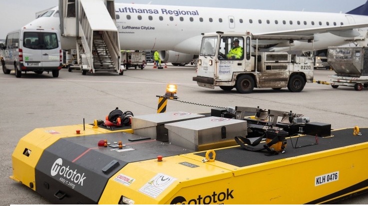El aeropuerto de Frankfurt está probando un nuevo tipo de remolcador